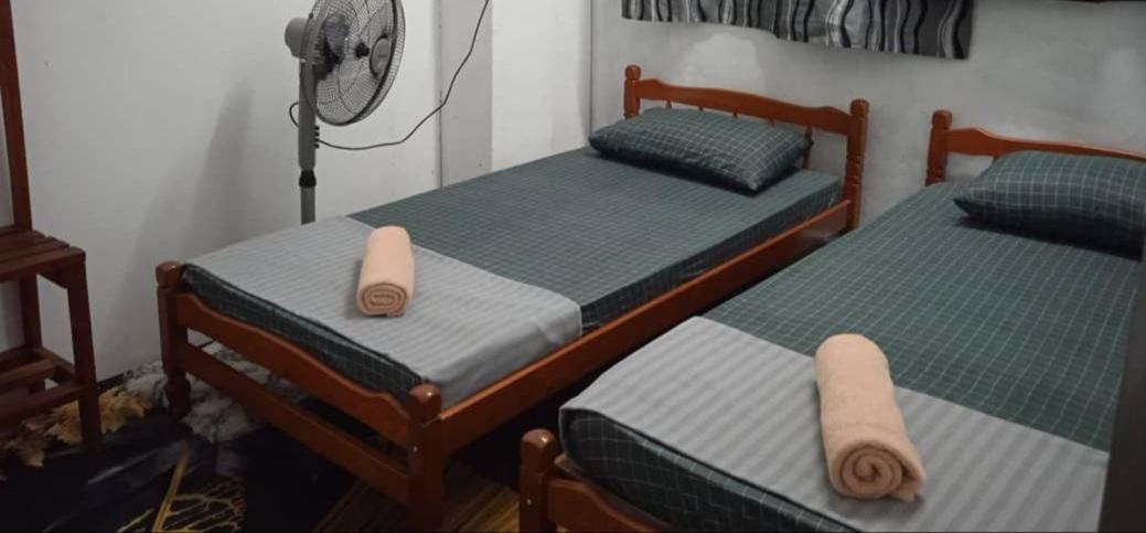 La Wood Homestay Near Kuala Besut Jetty Екстериор снимка