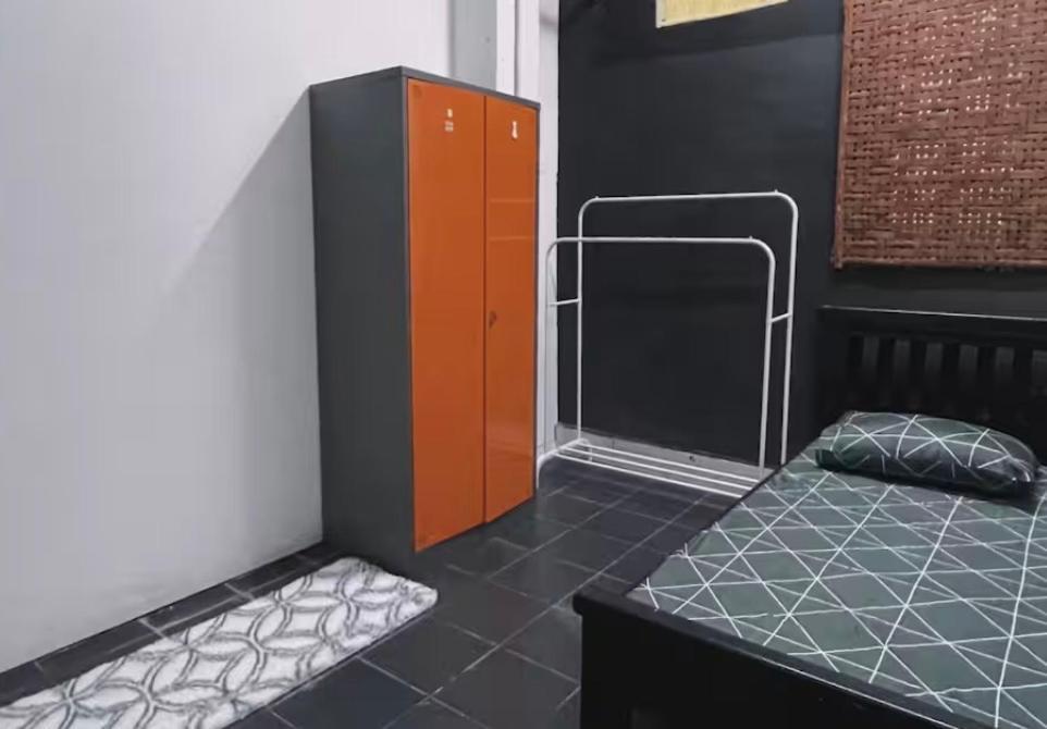 La Wood Homestay Near Kuala Besut Jetty Стая снимка